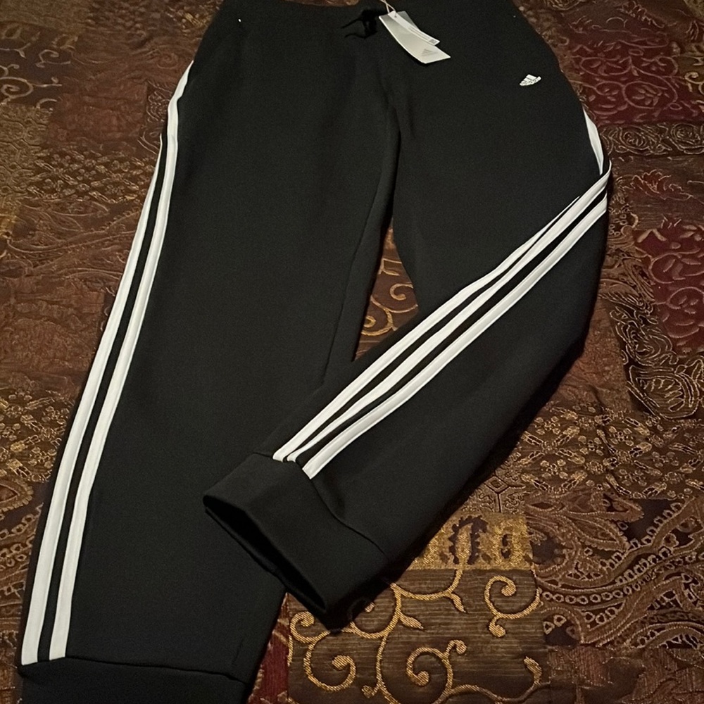 Adidas Three Stripes Jogger